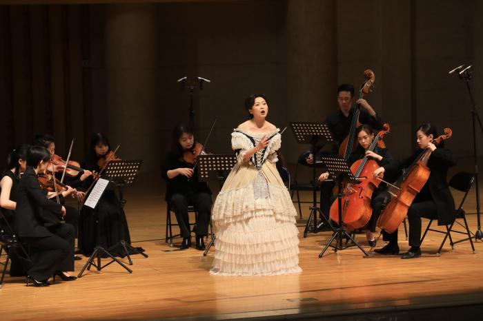 4月22日，“巴洛克的火焰——维瓦尔第经典咏叹调之夜”音乐会在北京中山公园音乐堂举行。供图 